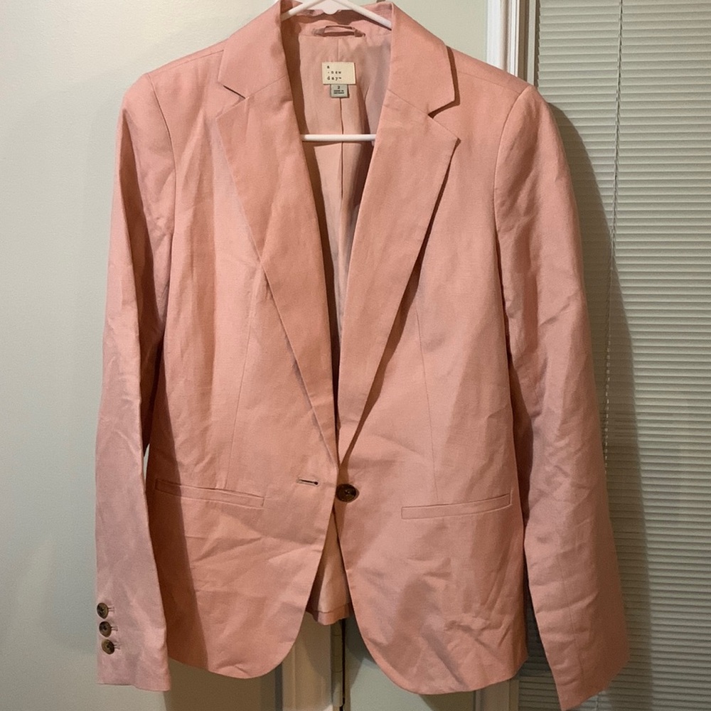A new day pink lined blazer size 2